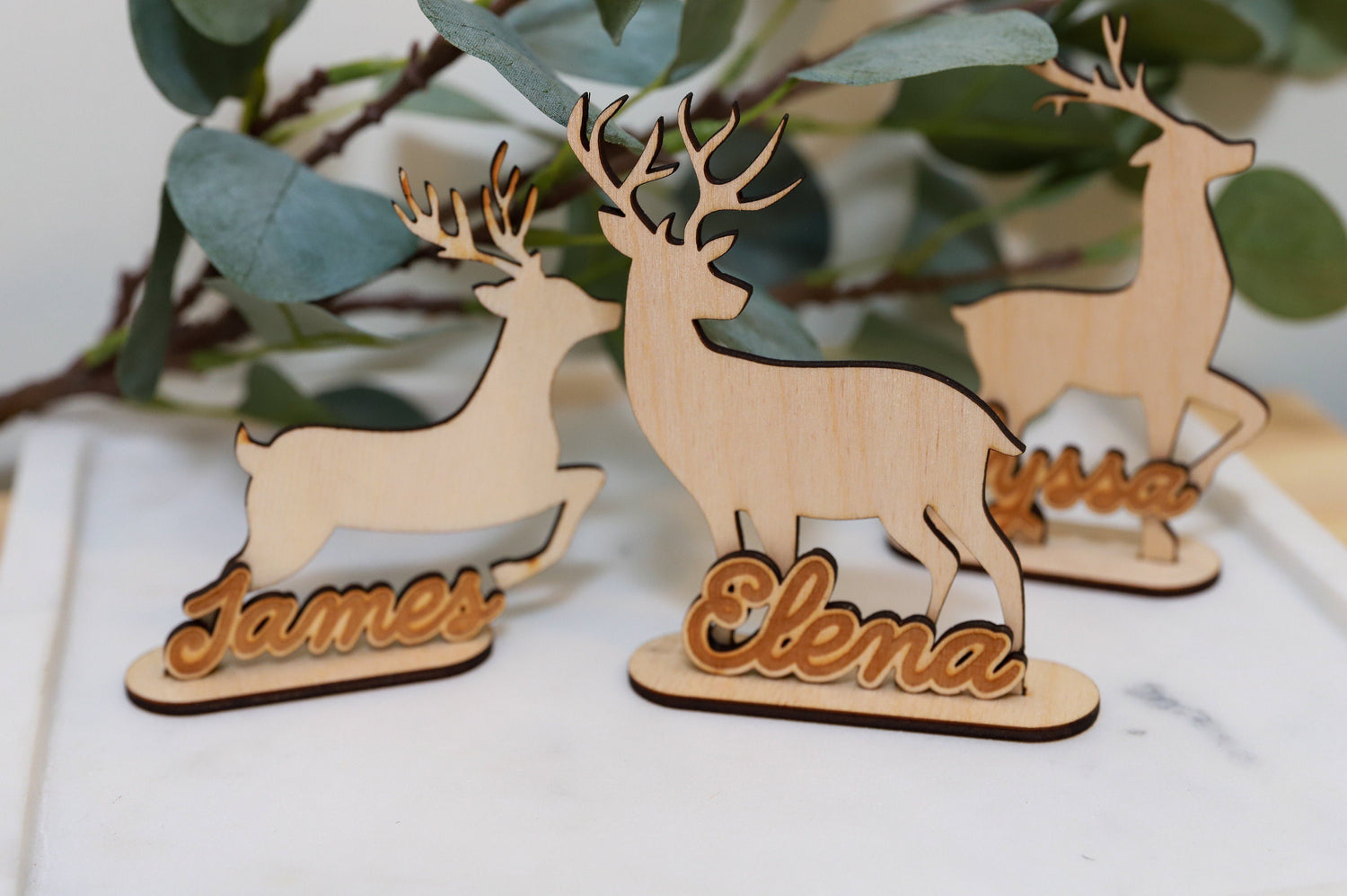 Personalized Wood Christmas Reindeer Mantle Decoration - Custom Dinner Place Cards with Engraved Name -