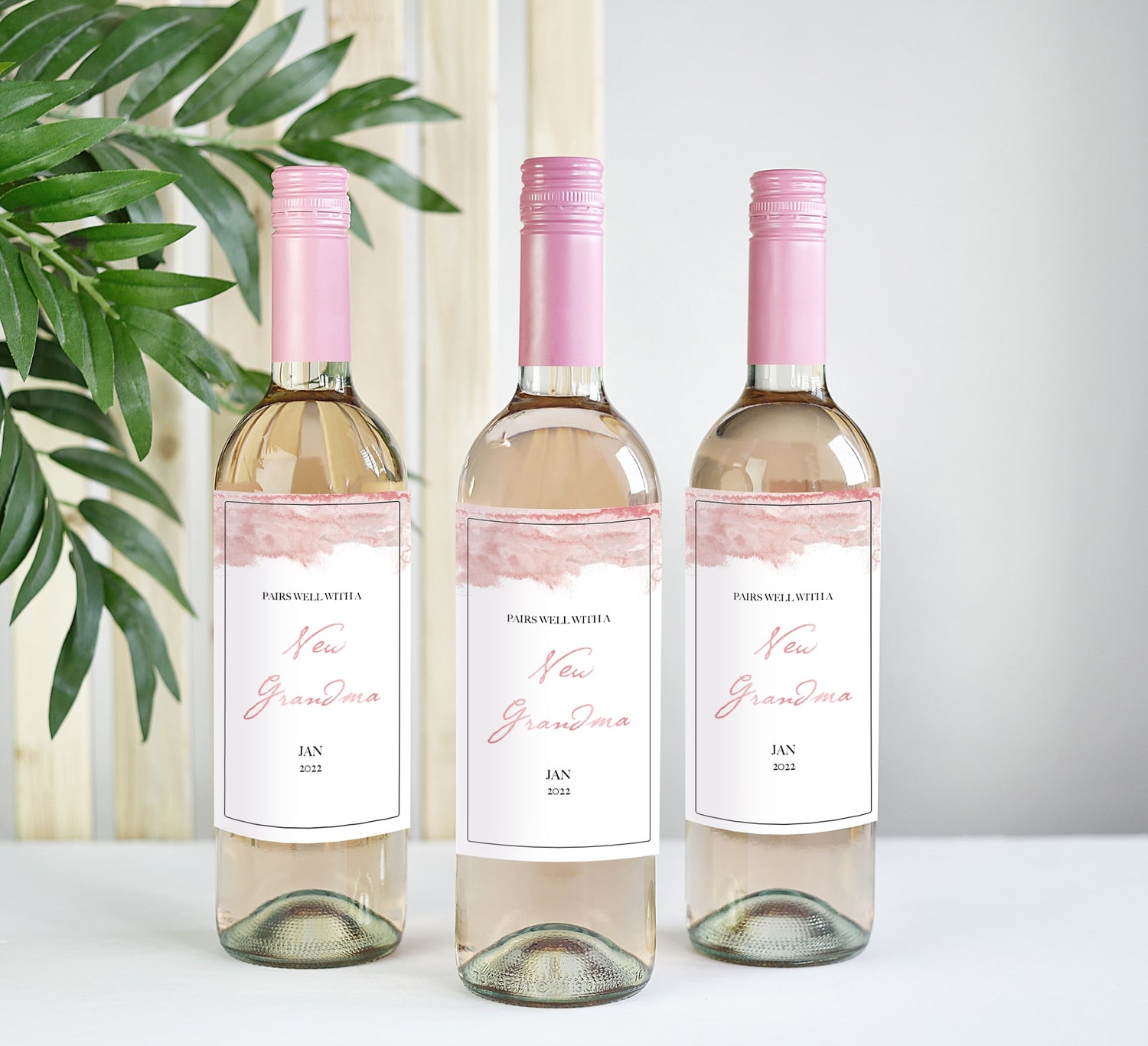 Printed new grandma pregnancy announcement wine label